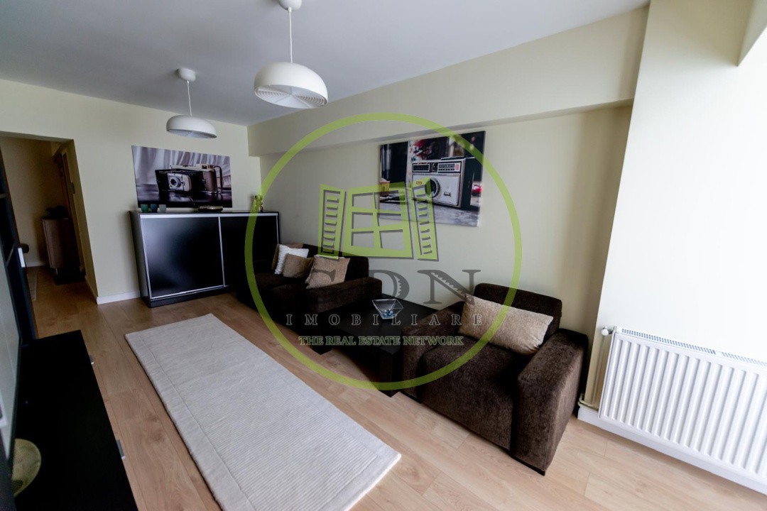 Apartament 3 camere, decomandat, 74mp, Calea Bucuresti, zona KFC