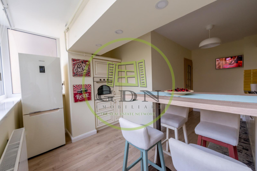 Apartament 3 camere, decomandat, 74mp, Calea Bucuresti, zona KFC