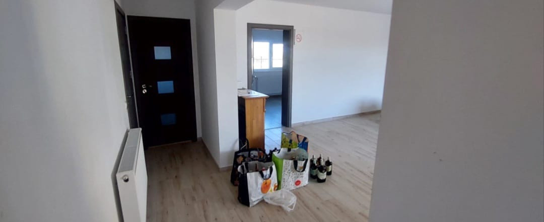 Apartament 2 camere 55mp cu curte spre inchiriere Calea Cisnadiei