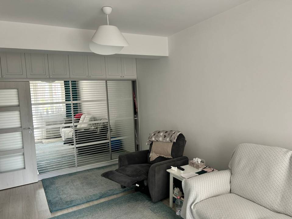 Apartament + Curte individuală apropiere metrou Dimitrie Leonida!