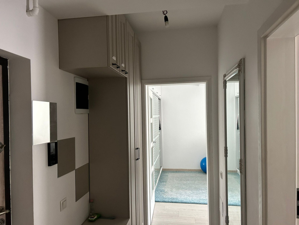 Apartament + Curte individuală apropiere metrou Dimitrie Leonida!