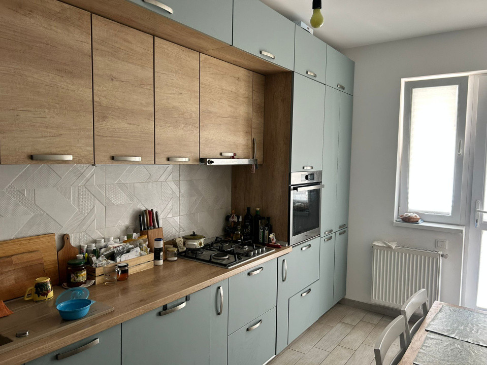 Apartament + Curte individuală apropiere metrou Dimitrie Leonida!