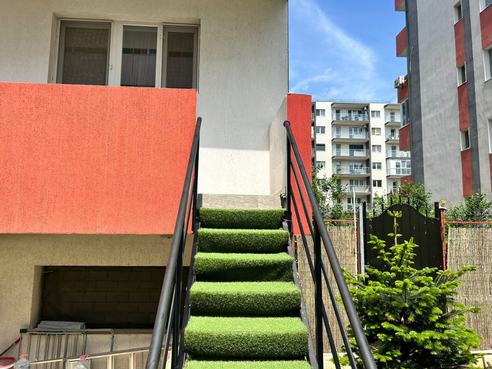 Apartament + Curte individuală apropiere metrou Dimitrie Leonida!