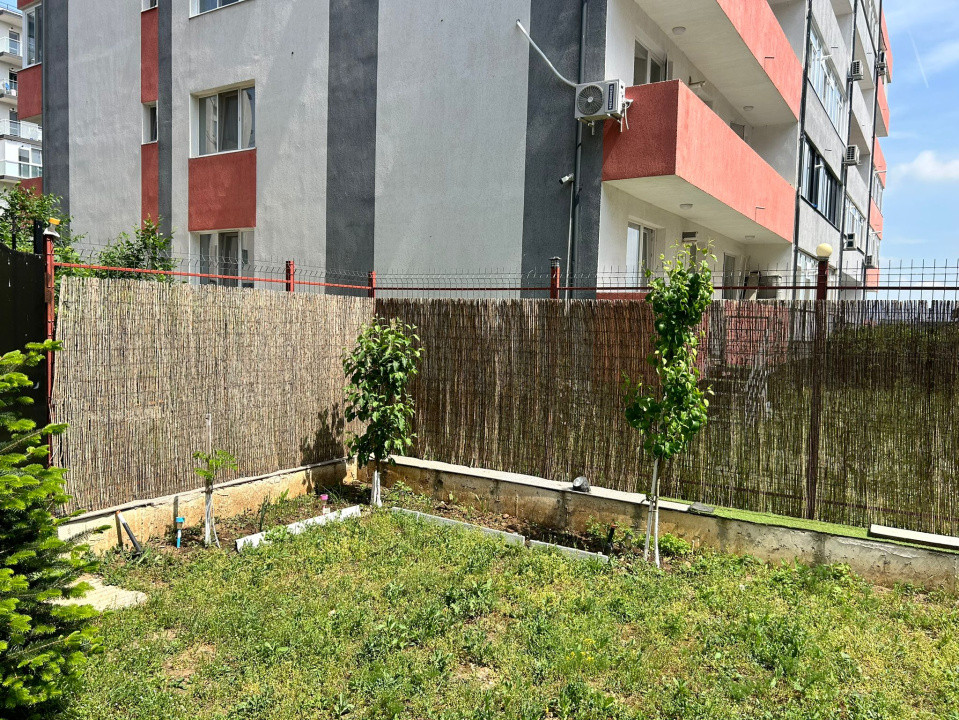 Apartament + Curte individuală apropiere metrou Dimitrie Leonida!