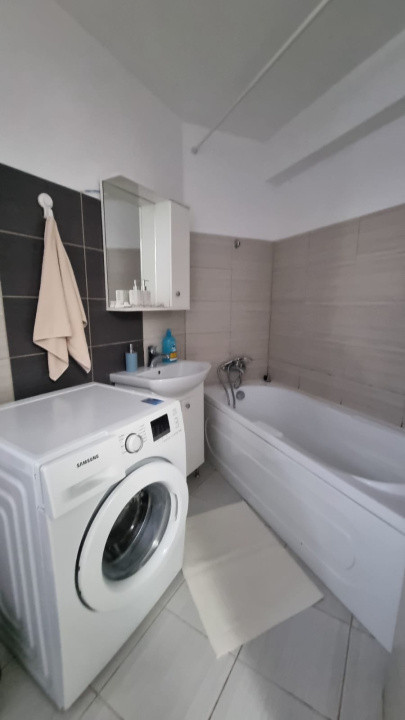 Apartament 3 Camere + Loc de parcare!