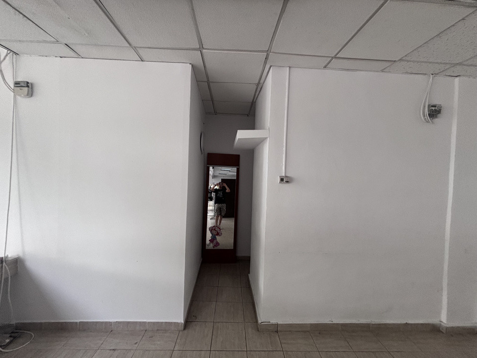 Spațiu comercial de închiriat