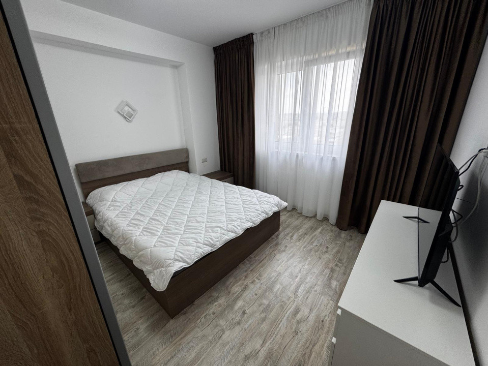 Apartament 2 camere, decomandat, 60mp, Calea Bucuresti, zona Lidl. 