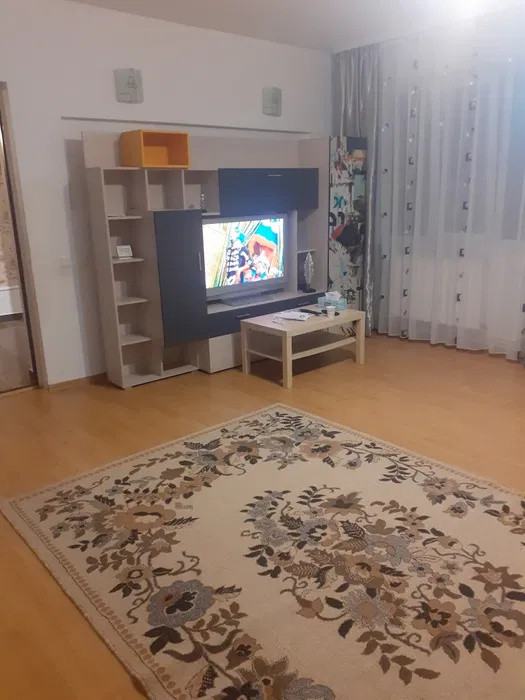 Apartament la casa, 100mp, 3 camere, zona centrala