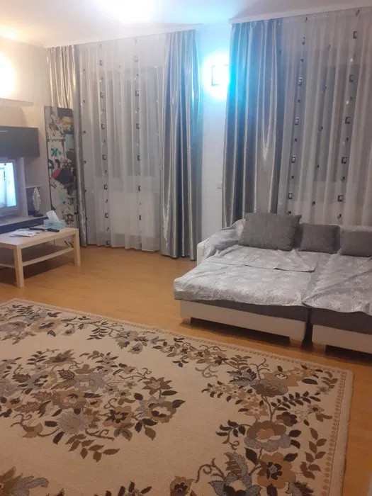 Apartament la casa, 100mp, 3 camere, zona centrala