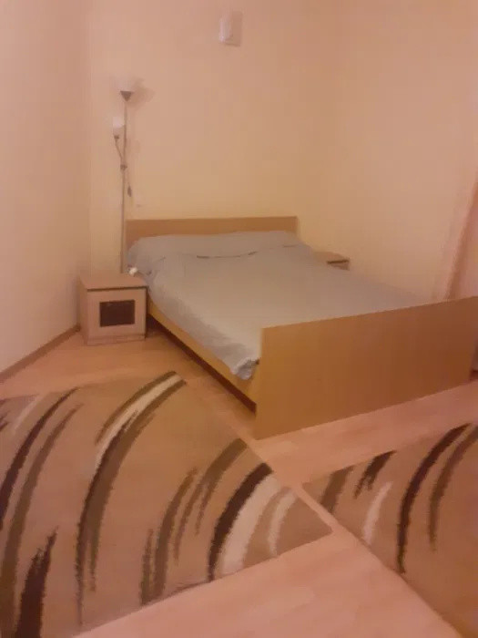 Apartament la casa, 100mp, 3 camere, zona centrala