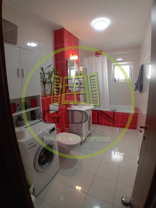 Apartament 3 camere 67mp, cu terasa12m, la vanzare in  Calea Cisnadiei