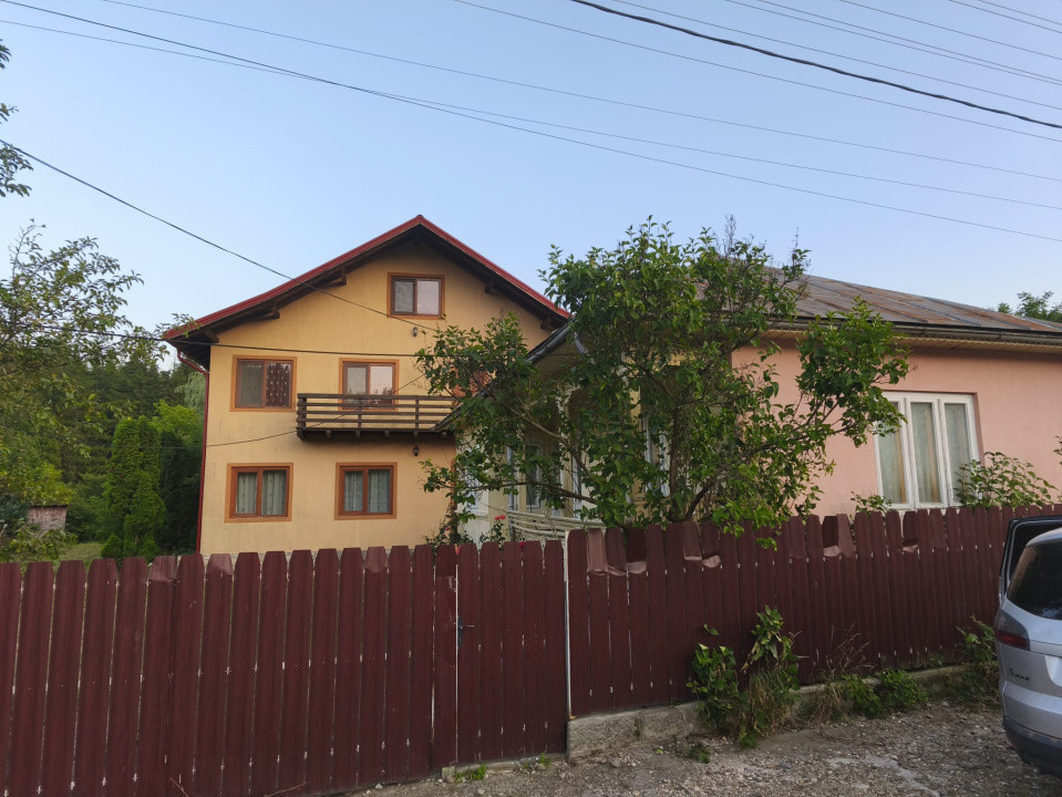 CASA  DE VACANTA