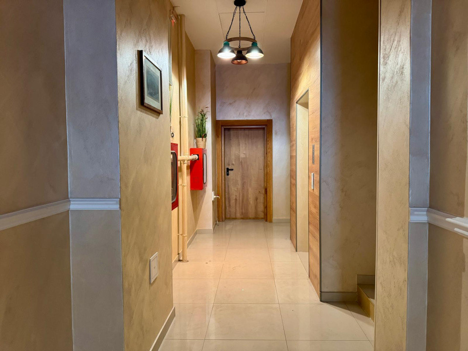 Apartament 3 camere de lux in zona centrala - Transilvaniei cu loc de parcare