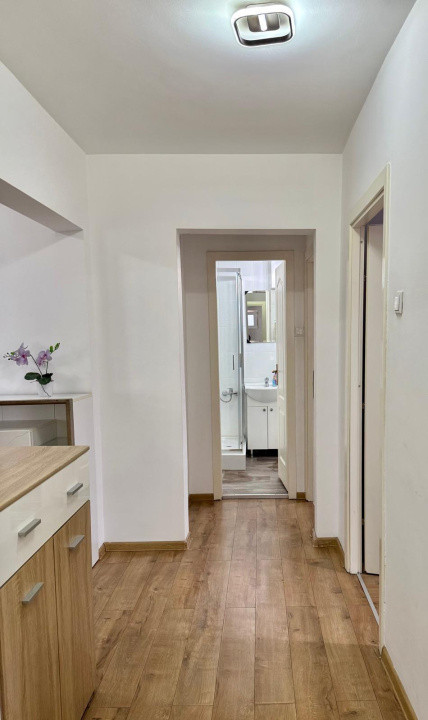 Apartament deosebit cu 4 cam., 2 băi, 218000  Eur, Aurel Vlaicu
