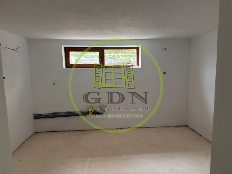 🌲 Duplex deosebit cu vedere panoramică spre munți și pădure – Tocile, Sadu 🏡