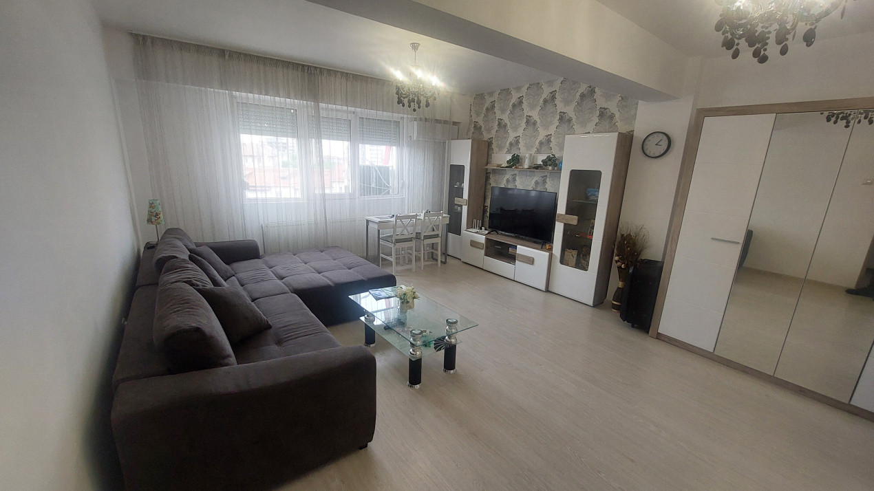 Apartament doua camere decomandat, mansarda, Craiovita zona Promenada
