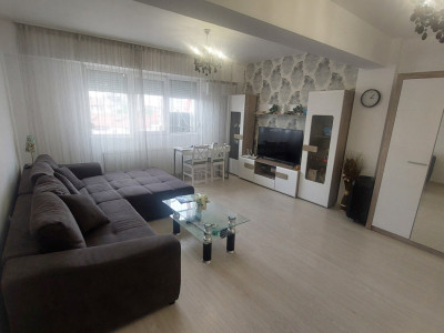 Apartament doua camere decomandat, mansarda, Craiovita zona Promenada