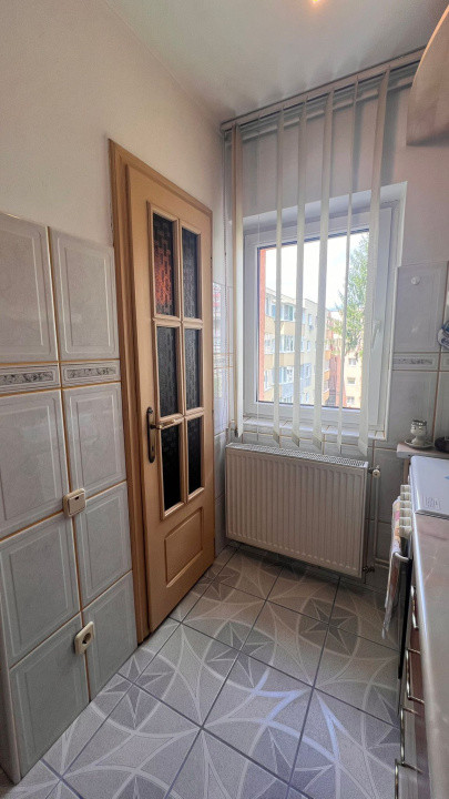 REPOZITIONARE PRETApartament 4 camere decomandat | Parcare | 2 balcone | 2 bai |