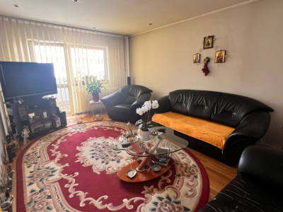 Apartament 4 camere decomandat | Parcare | 2 balcone | 2 bai |