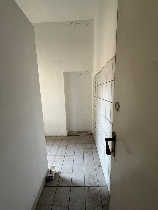 Apartament 2 camere, pretabil investitie, Piata Schiller, ultracentral.