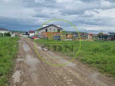 Teren de Vânzare în Cristian – 485 m² cu Autorizație de Construire