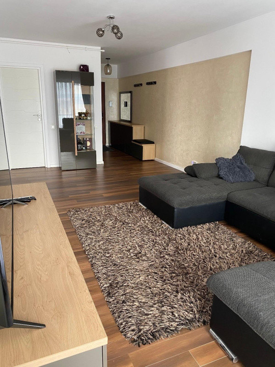 Închiriere apart. lux, 3 cam, 85 mp.+garaj, 850 Eur, Bună-Ziua!