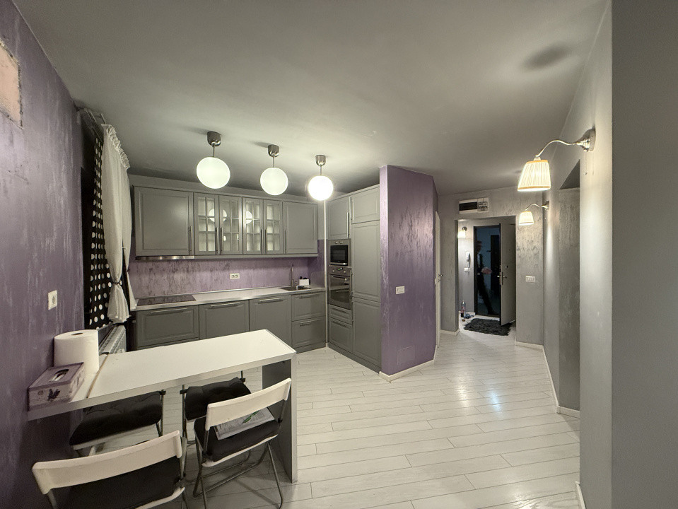 Apartament 4 camere, spațios, mobiliat si utilat l Parcare inclusa l Colentina