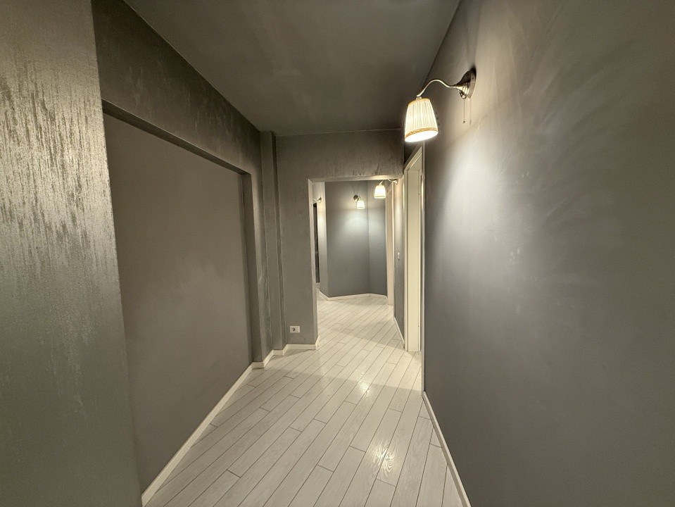 Apartament 4 camere, spațios, mobiliat si utilat l Parcare inclusa l Colentina