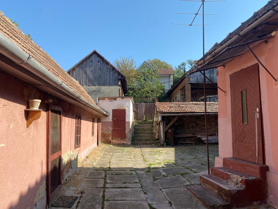 Casa 4 camere suprafata 70mp, teren512mp spre vanzare in Saliste