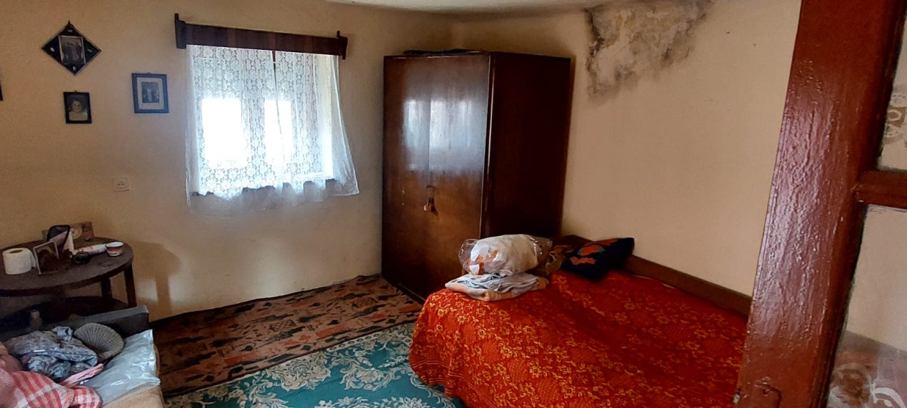 Casa 4 camere suprafata 81mp, teren 512mp spre vanzare in Saliste