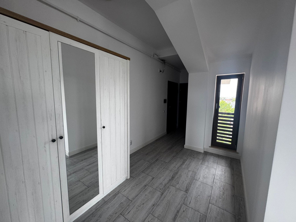 Apartament 2 camere, open-space, 84mp, Sarari, zona Parchet 