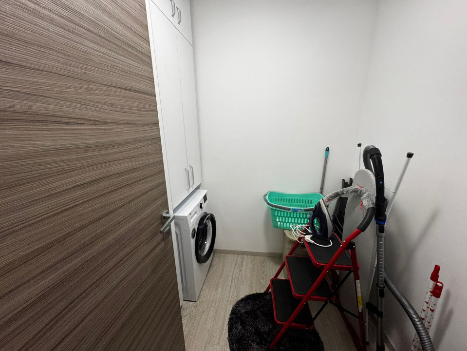 Apartament 3 camere, decomandat, 96mp, Lapus Arges, zona Trenul Pierdut. 