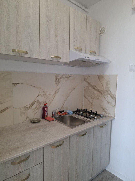 Garsonieră renovată de vânzare – zona Compa, Sibiu 