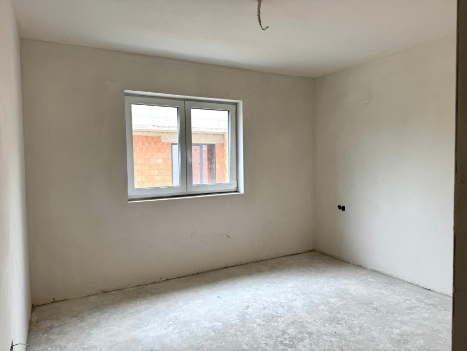 De vanzare apartament 3 camere Tăuții Măgheruș