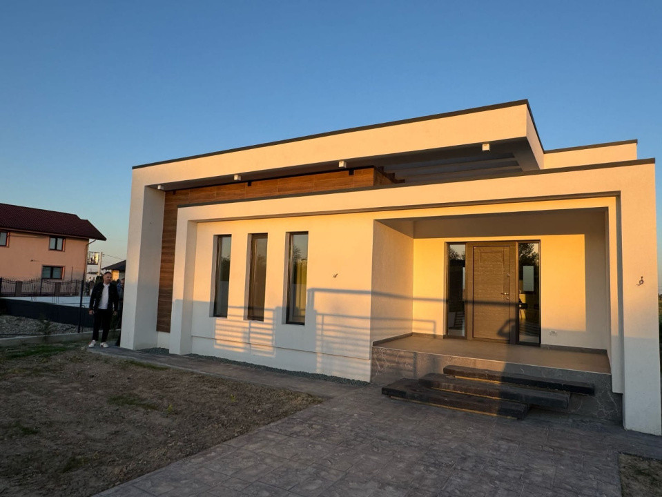 CASA  DE VANZARE9(125 MP)DR. CARNABEL