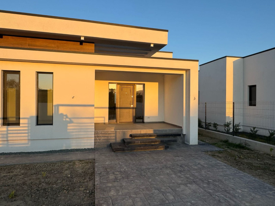 CASA  DE VANZARE9(125 MP)DR. CARNABEL