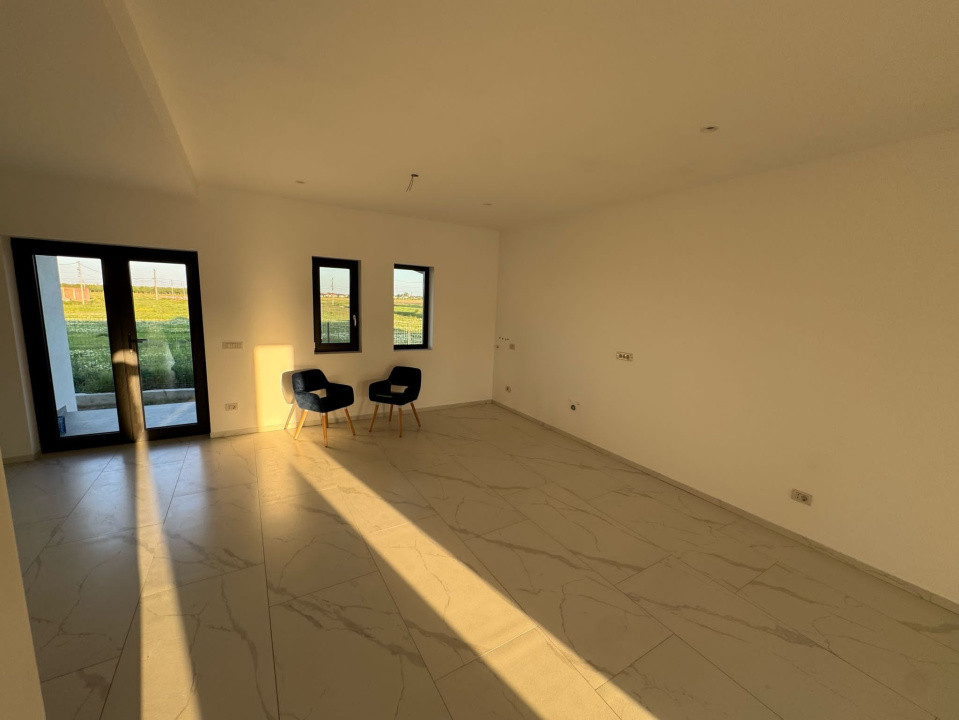 CASA  DE VANZARE9(125 MP)DR. CARNABEL