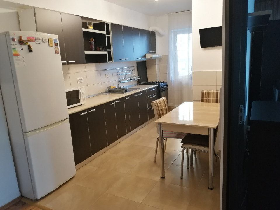 Apartament cu 2 camere, semidecomandat, suprafață utilă 55 mp, Nufărul