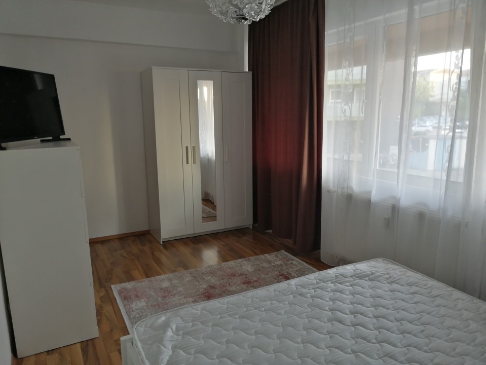 Apartament cu 2 camere, semidecomandat, suprafață utilă 55 mp, Nufărul