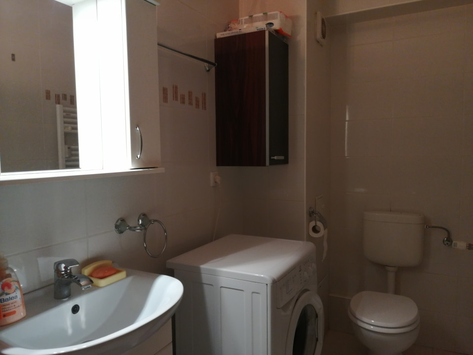 Apartament cu 2 camere, semidecomandat, suprafață utilă 55 mp, Nufărul