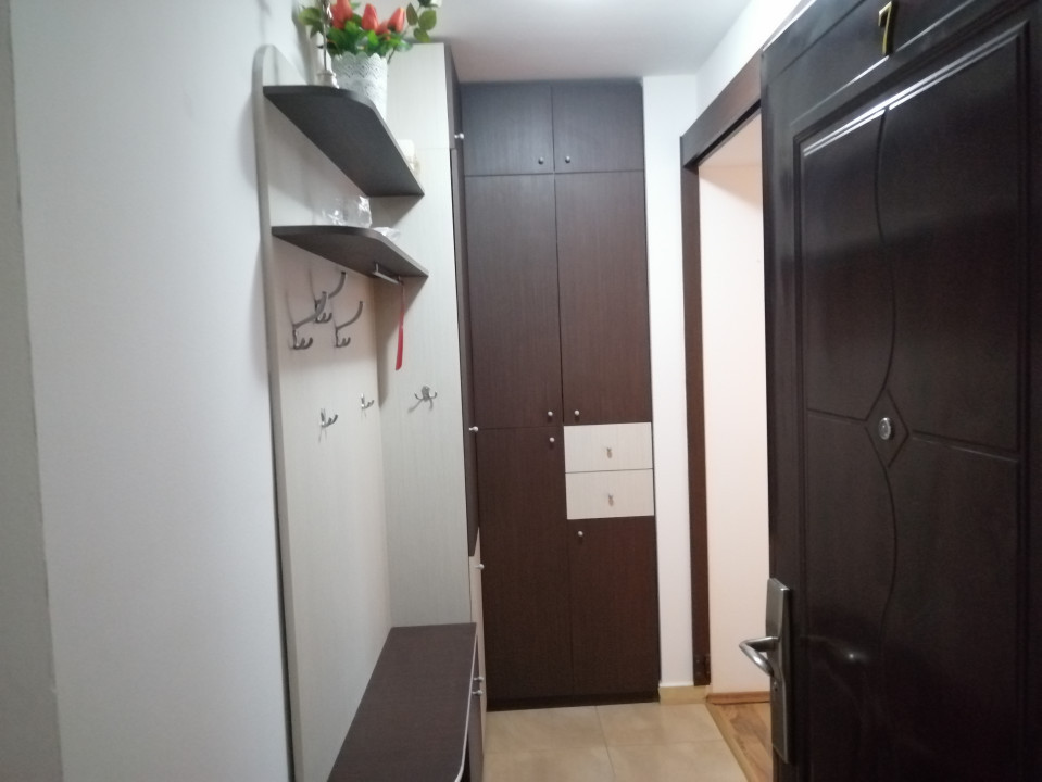 Apartament cu 2 camere, semidecomandat, suprafață utilă 55 mp, Nufărul