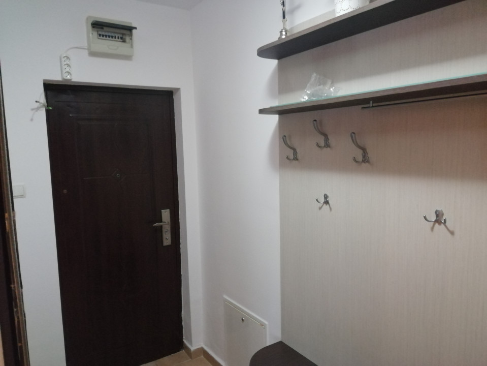 Apartament cu 2 camere, semidecomandat, suprafață utilă 55 mp, Nufărul