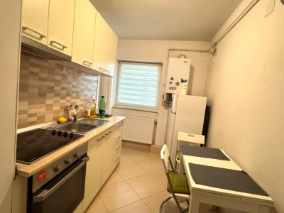 Apartament de inchiriat  - 2 camere Str. Cosbuc