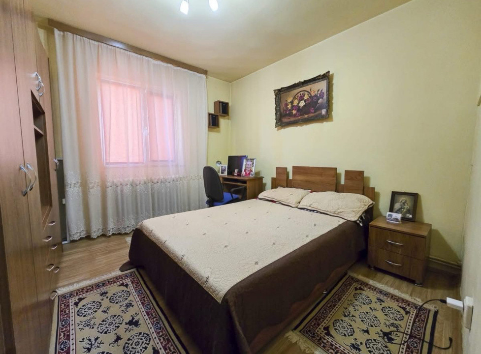 Apartament de vânzare, 47mp utili, zona Vasile Aaron