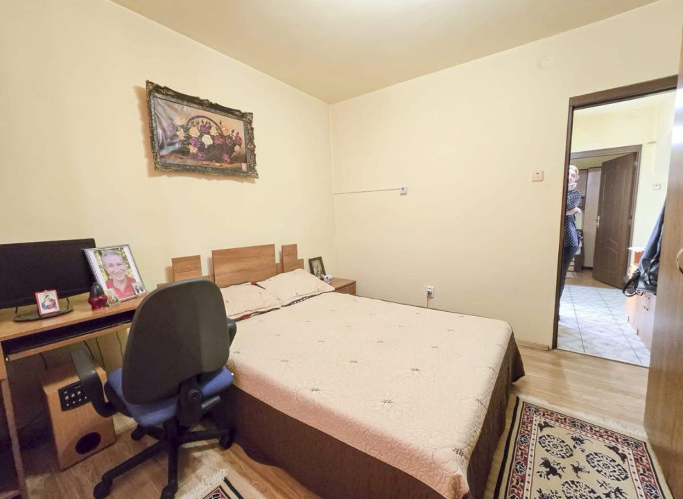 Apartament de vânzare, 47mp utili, zona Vasile Aaron