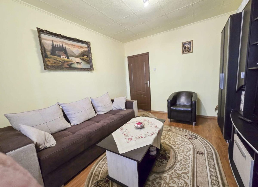 Apartament de vânzare, 47mp utili, zona Vasile Aaron