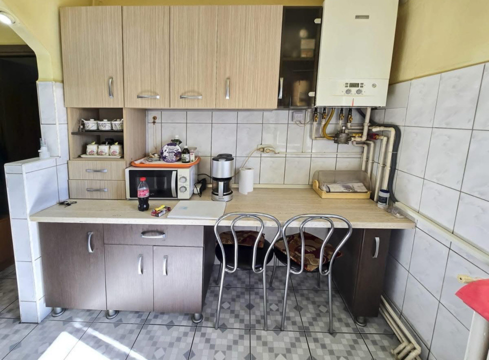 Apartament de vânzare, 47mp utili, zona Vasile Aaron