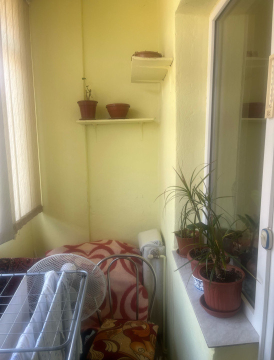 Apartament de vânzare, 47mp utili, zona Vasile Aaron