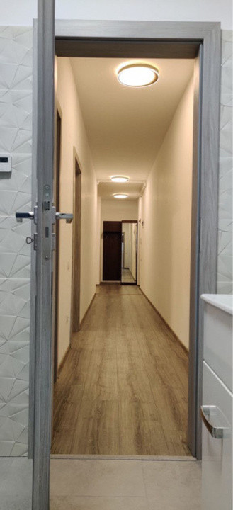 Apartament 3 camere – Calea Cisnădiei, 76 mp, parcare inclusă