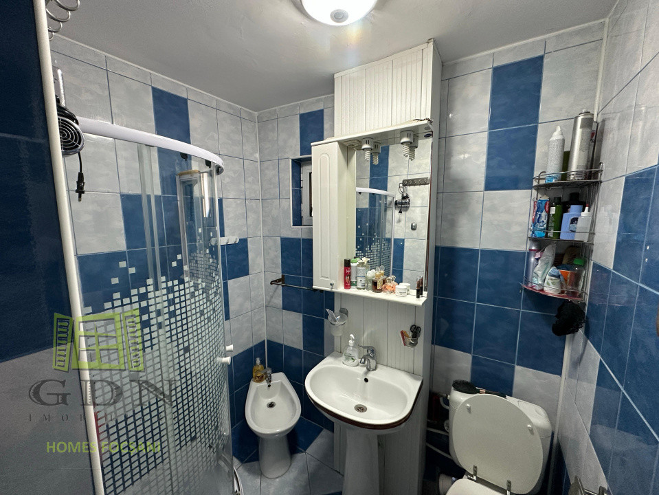 Apartament 2 camere, zona Sud, 43 mp utili mobilat și utilat